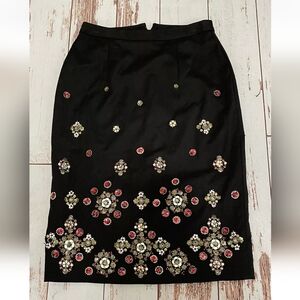 WHBM SZ 4  Beaded Rhinestones Straight Pearl sequin Black skirt